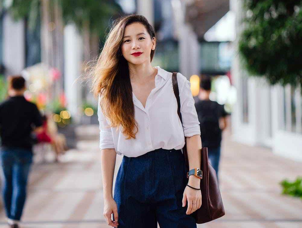 A photo of a Chinese girl posing for a photo